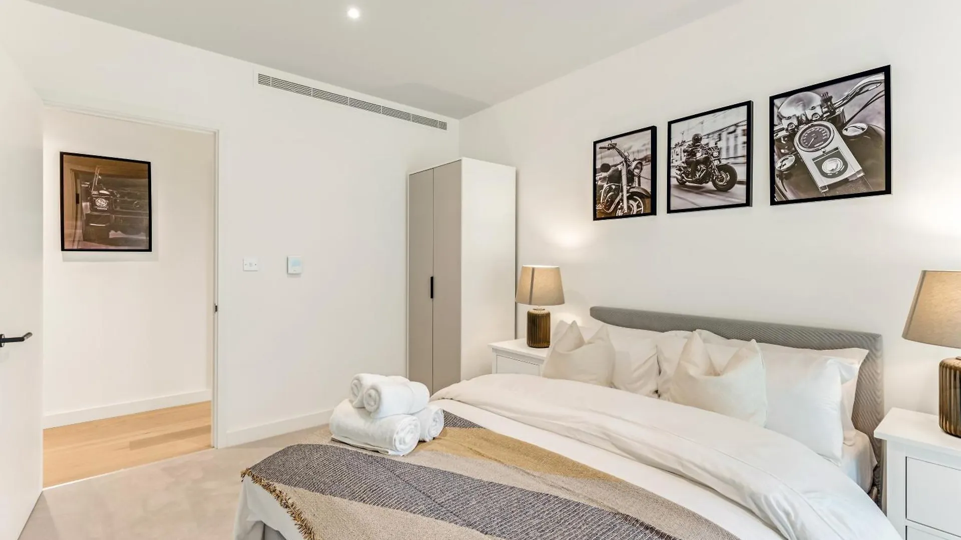 Lejlighed Khayat Homes - The Great Escape - 3 Bed Luxury Apt London